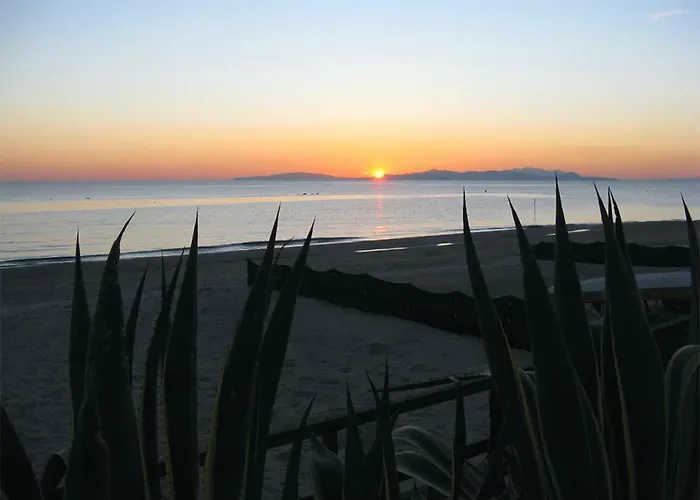 Pratoranieri Beach *